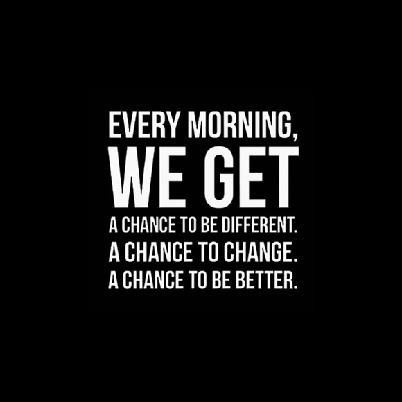 Meet your Posher, Debbie - Picture 2 of 8